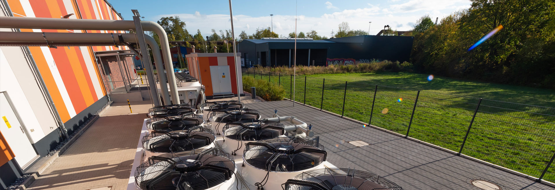 Ansicht der Außenkühler des Rechenzentrums in Dortmund-Huckarde